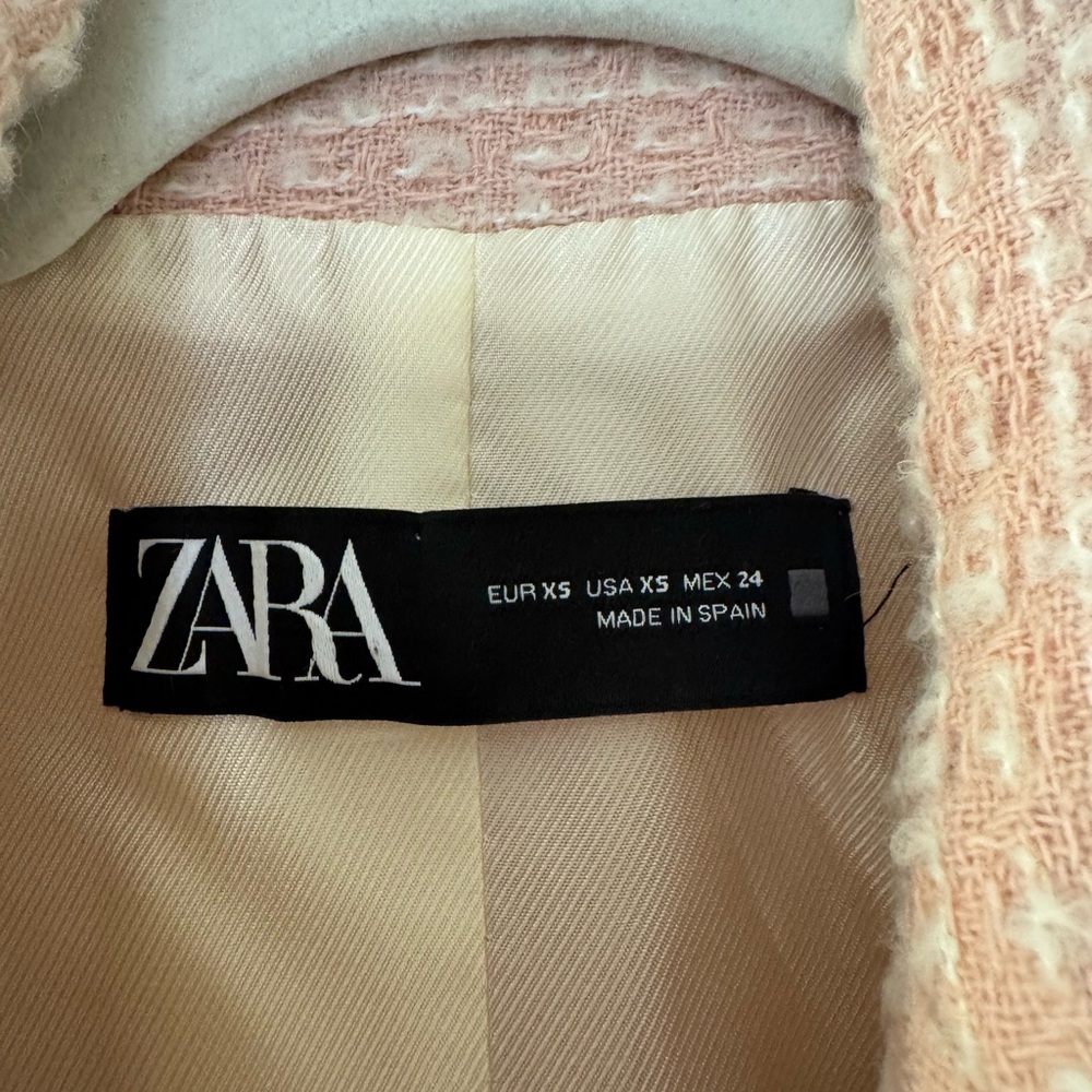 Zara Women's Blush Double-Breasted Blazer - Picture 4 of 7